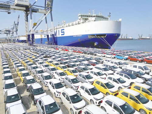 專訪北京大學(xué)國民經(jīng)濟(jì)研究中心主任蘇劍 前三季度投資增速下滑卻蘊(yùn)含結(jié)構(gòu)優(yōu)化，長期經(jīng)濟(jì)健康可期